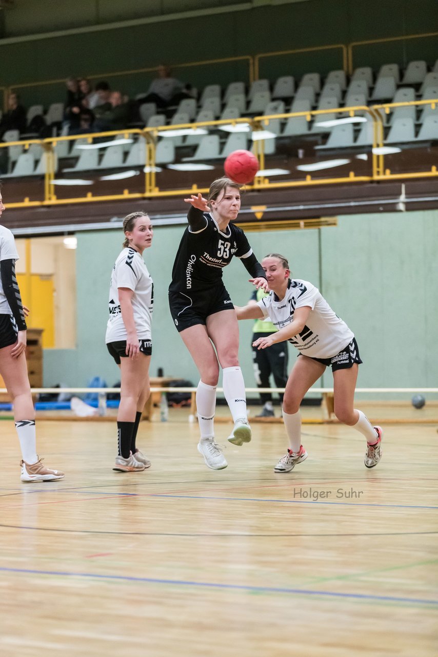 Bild 34 - A-Juniorinnen SVHU - HSG Eider Harde : Ergebnis: 36:28